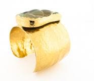 cuff-091001-014-side